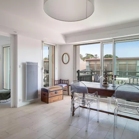 Apartment A 500m De La Plage, Pour 7 *
