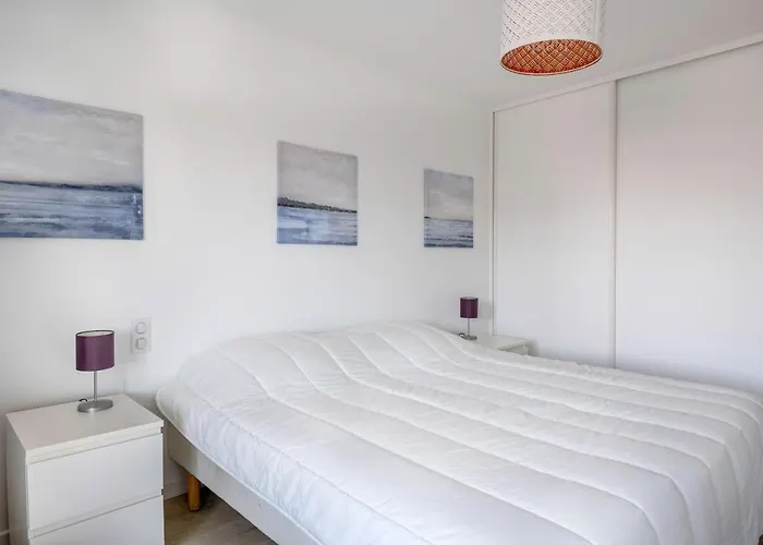 A 500m De La Plage, Pour 7 Apartment